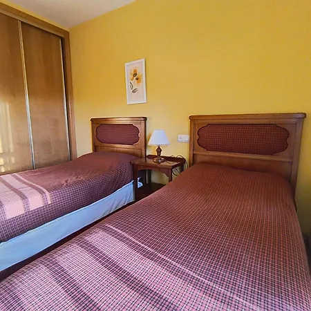 Ball Benas Edificio Prados De Velarta