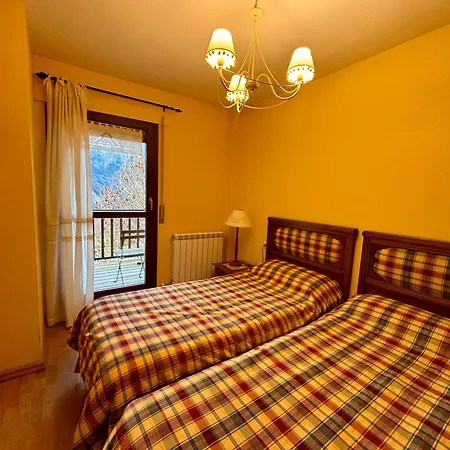 Ball Benas Edificio Prados De Velarta Apartamento Cerler