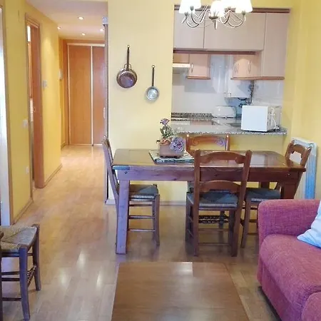 Ball Benas Edificio Prados De Velarta * Aramón Cerler