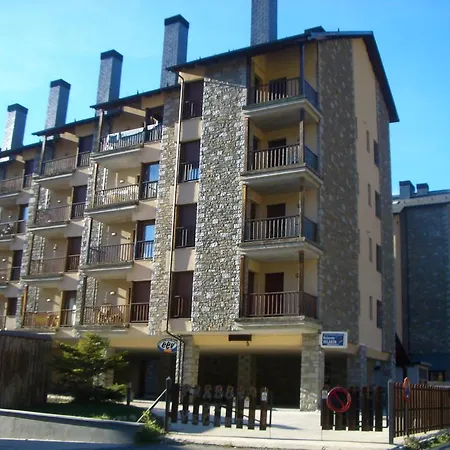 Ball Benas Edificio Prados De Velarta Aramón Cerler