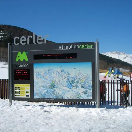 Ball Benas Edificio Prados De Velarta Apartamento Cerler